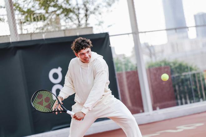 的梯队转运 的梯队转运