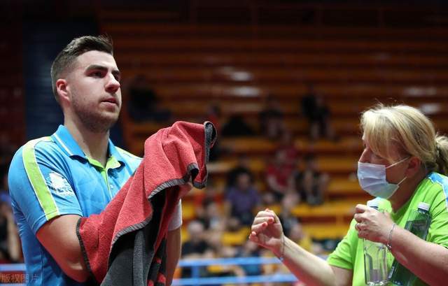 蹬地拉开下 蹬地拉开下